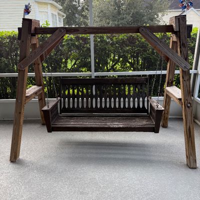 LOT 125L: Large Vintage Hanging Swing