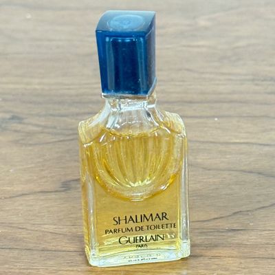 LOT 49F: Vintage Perfume Splash Bottles: Shalimar, Liz Claiborne & More