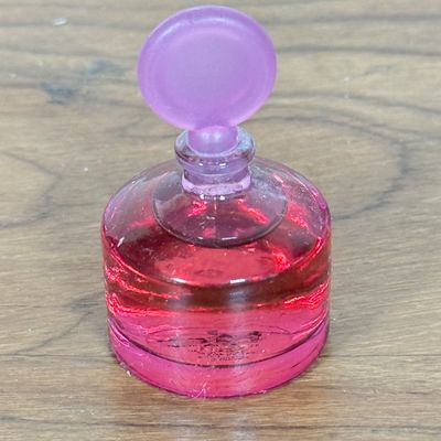 LOT 49F: Vintage Perfume Splash Bottles: Shalimar, Liz Claiborne & More