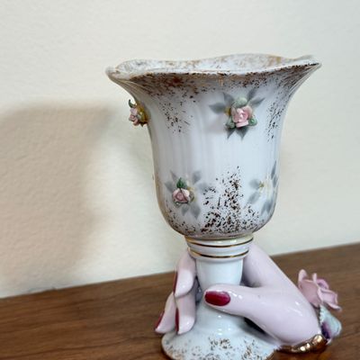 LOT 39F: 1950s Napcoware Lady Head Vase & Vintage Lefton China Lady Hand holding Goblet Vase