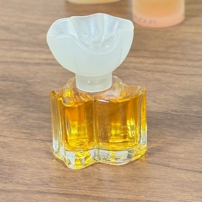 LOT 47F: Vintage Perfume Splash Bottles: Estée Lauder, Adolfo, Nina Ricci & More