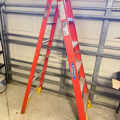 LOT 70G: Werner 6’ Ladder