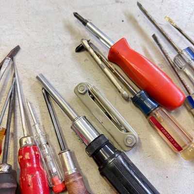 LOT 87G: Collection of Vintage Screwdrivers & Awls