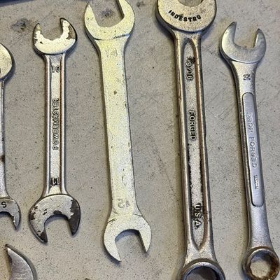 LOT 66G: Collection of Wrenches