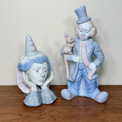 LOT 4F: Vintage Meico Paul Sebastian Soft Pastel Porcelain Clown Figurines
