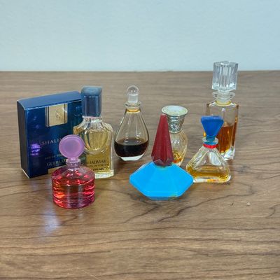 LOT 49F: Vintage Perfume Splash Bottles: Shalimar, Liz Claiborne & More