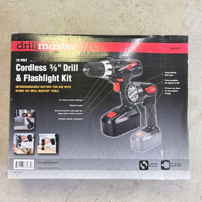 LOT 93G: Drill Master Cordless 3/8" Drill & Flashlight Kit w Box