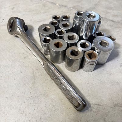 LOT 74G: Craftsman Sockets & Socket Wrench