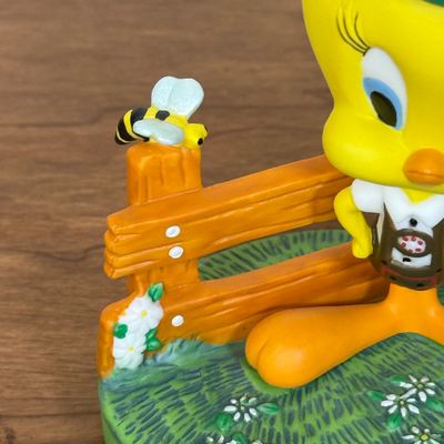 LOT 5F: 2000 Goebel Warner Brothers Tweety Alpine Outfit "A Little Hum Will Do" Figurine