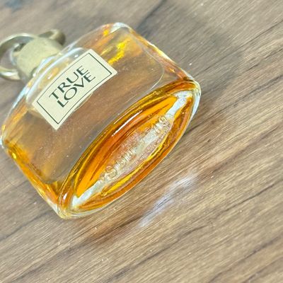 LOT 46F: Vintage Perfume Splash Bottles: White Diamonds, True Love, SpellBound & More