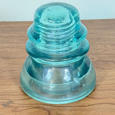 LOT 57F: Vintage Glass Insulators