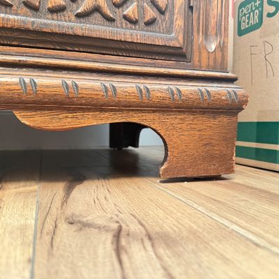 LOT 19F: 1920s/30s English Jacobean Revival/Tudor Style Carved Oak Sideboard/Buffet