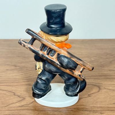 LOT 8F: Vintage Goebel Hummel Figurines: 11 2/0 Merry Wanderer & KF40 Chimney Sweep