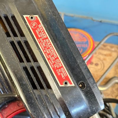 LOT 88G: Vintage Weller Expert Soldering Gun 8200