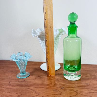 LOT 164F: Vintage Ruffle Edge Hobnail Glass Vases & Green Apothecary Decanter