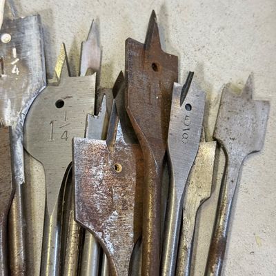 LOT 110G: Wood Boring Drill Bits