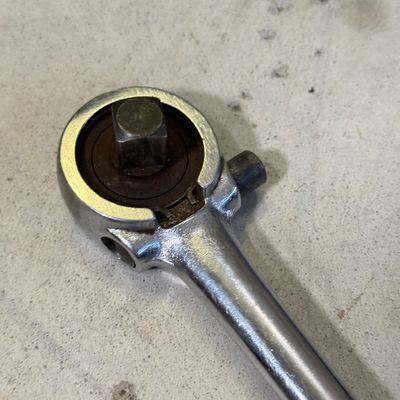 LOT 77G: Snap On Sockets & Vintage Socket Wrenches