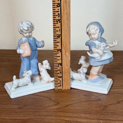 LOT 43F: Vintage Japanese Pastel Figurines of Children w Dogs
