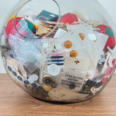 LOT 150F: Glass Terrarium Vase FULL of Tomato Pin Cushions, Buttons & More