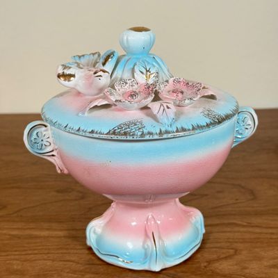 LOT 54F: Vintage 1950s Hand Painted Betson Pink & Blue Compote Candy Dish