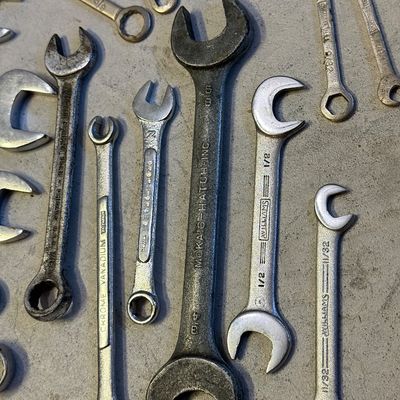 LOT 66G: Collection of Wrenches