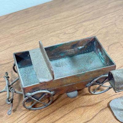LOT 141F: Vintage Mini Cast Iron & Metal Sculptures