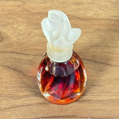 LOT 47F: Vintage Perfume Splash Bottles: Estée Lauder, Adolfo, Nina Ricci & More