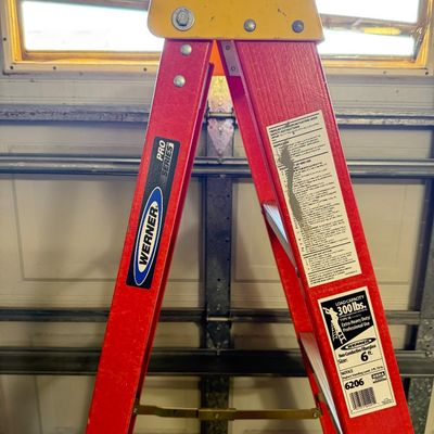 LOT 70G: Werner 6’ Ladder