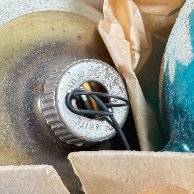 LOT 143F: Vintage Glass Christmas Ornaments in Boxes: Shiny Brite & More