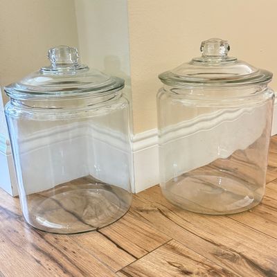 LOT 131F: Vintage Lidded Glass Jars