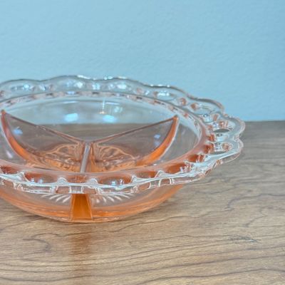 LOT 3F: Vintage Pink Depression Glass: Anchor Hocking Old Colony Round Relish Dish, Jeanette Cubist Sugar Bowl & Creamer