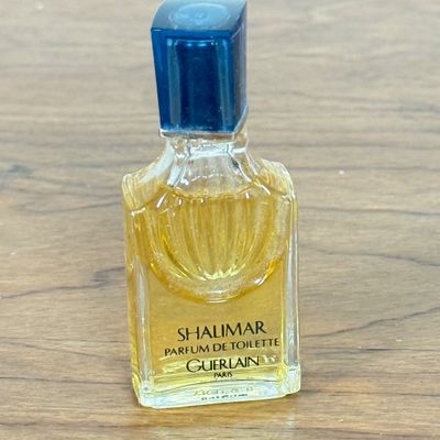 LOT 49F: Vintage Perfume Splash Bottles: Shalimar, Liz Claiborne & More