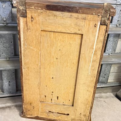 LOT 97G: Antique/Vintage Wooden Hotel Key Rack Holder