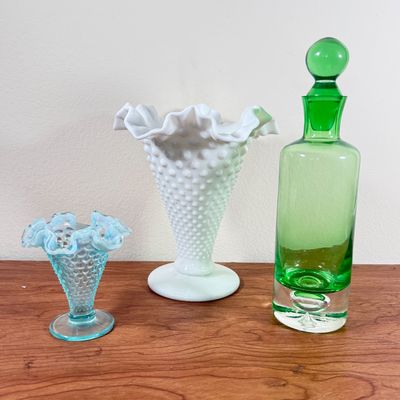 LOT 164F: Vintage Ruffle Edge Hobnail Glass Vases & Green Apothecary Decanter