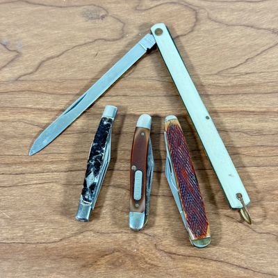 LOT 139F: Vintage Pocket Knives
