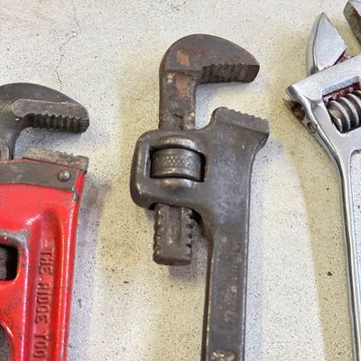 LOT 96G: Vintage Plumbing, Pipe & Adjustable Wrenches