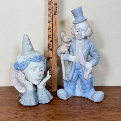 LOT 4F: Vintage Meico Paul Sebastian Soft Pastel Porcelain Clown Figurines