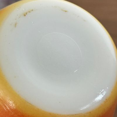 LOT 136F: Vintage Milk Glass Strawberry & Apples