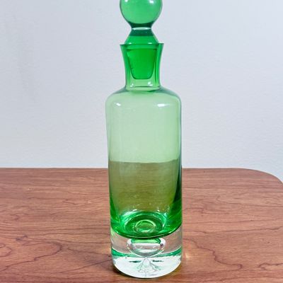 LOT 164F: Vintage Ruffle Edge Hobnail Glass Vases & Green Apothecary Decanter