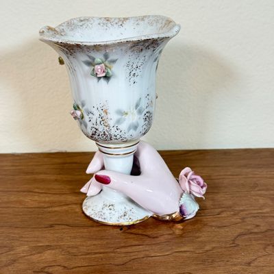 LOT 39F: 1950s Napcoware Lady Head Vase & Vintage Lefton China Lady Hand holding Goblet Vase