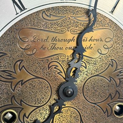 LOT 24F: Vintage Daneker "York County" Grandmother Clock w Key