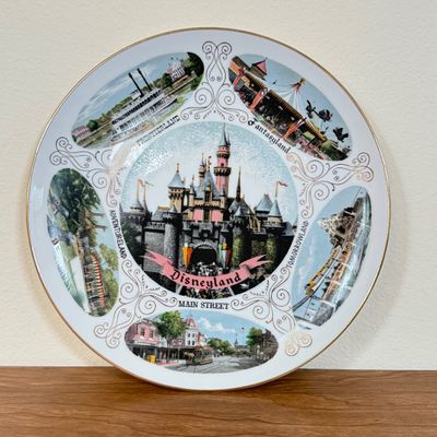 LOT 29F: Vintage 1950s Disneyland Plate, McDonald's Lion King Toy, Mini Radio Flyer & More
