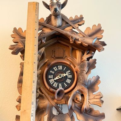 LOT 168W: Vintage Deer Head German Wooden Wall Cuckoo Clock