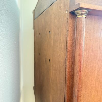LOT 24F: Vintage Daneker "York County" Grandmother Clock w Key