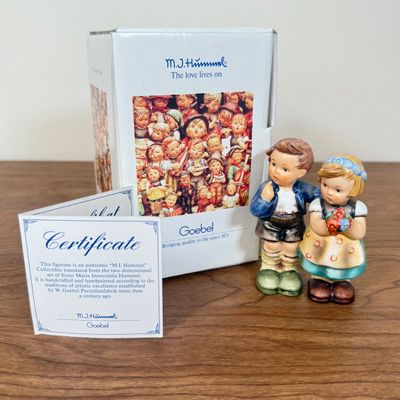 LOT 11F: Pair of Vintage Goebel Hummel Figurines w Boxes: 214/E We Congratulate & 73 Little Helper