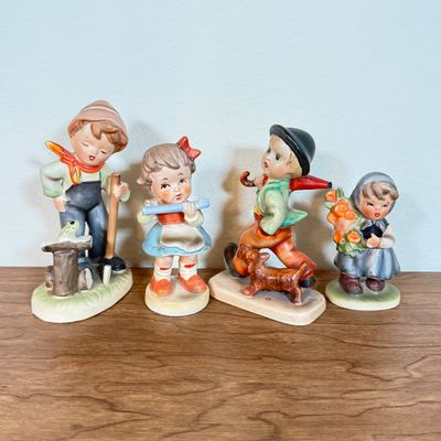 LOT 27F: Vintage Hummel-Style Figurines: Marked Japan, Napcoware, Made in England & Unmarked