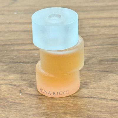 LOT 47F: Vintage Perfume Splash Bottles: Estée Lauder, Adolfo, Nina Ricci & More