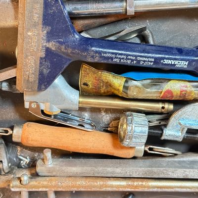 LOT 84G: Miscellaneous Lot of Tools/Garage Finds