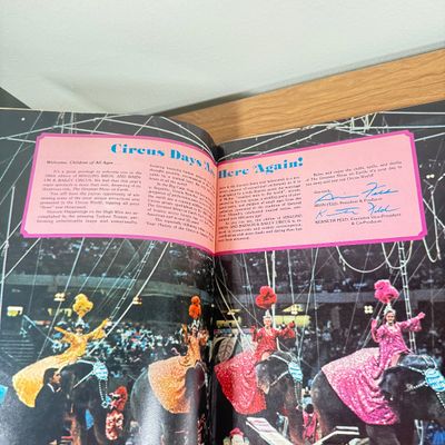 LOT 165F: Vintage 1976 Ringling Bros and Barnum & Bailey Circus Programs