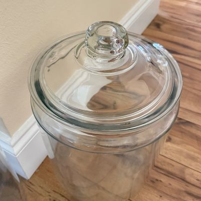 LOT 131F: Vintage Lidded Glass Jars